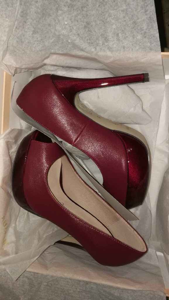 ¿De qué color vais a llevar los zapatos? - 1