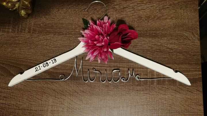 Percha para mi vestido de novia - 1