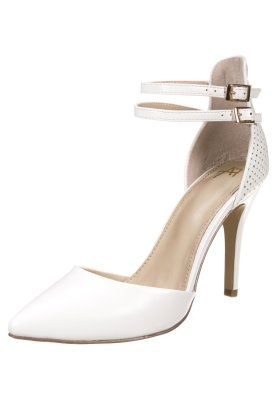 Help! no tengo zapatos :( - 1