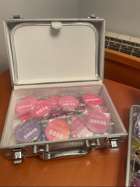 Como presentar las chapas en tu boda 11