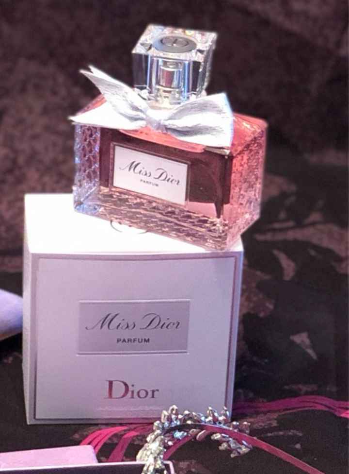 Perfume del día b - 1