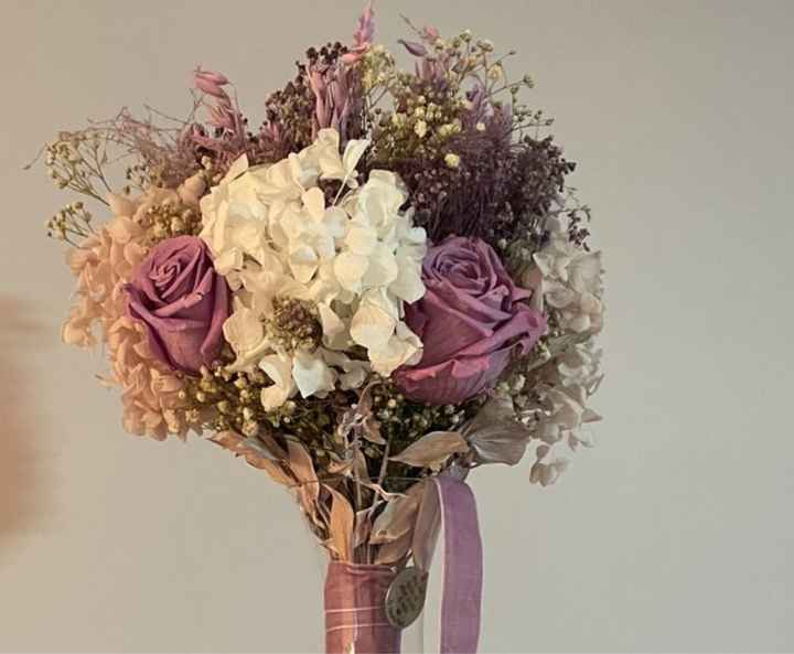 Ramo de novia tonos morados - 1