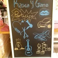 Pizarra terminada con dibujo de los premios