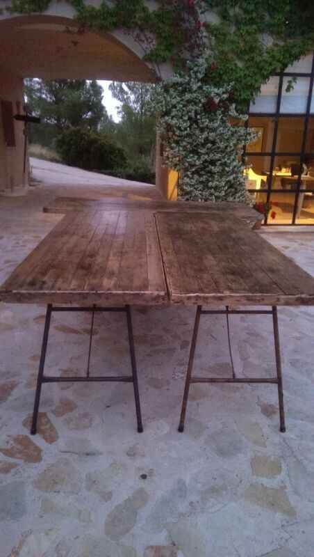 Alquiler de mesas y sillas rústicas para tu boda