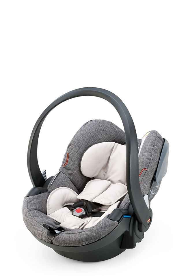 Stokke Izi Go x1 by Besafe