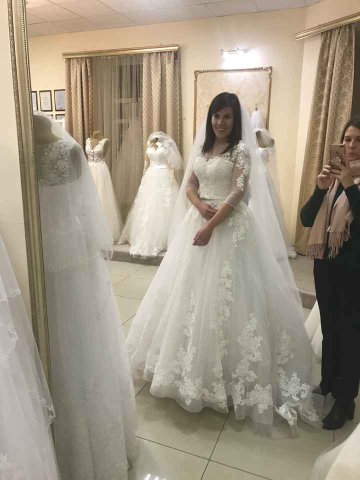Ayuda cambios en el vestido - 1