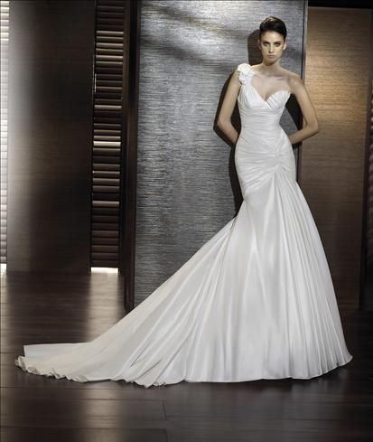 MI VESTIDO FAVORITO