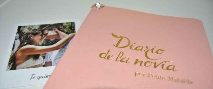 Encantada con mi anillo de pedida y mi agenda de la novia - 1