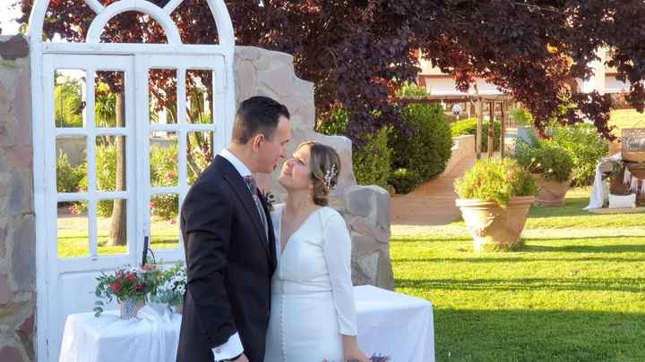 Ya casada. - 1