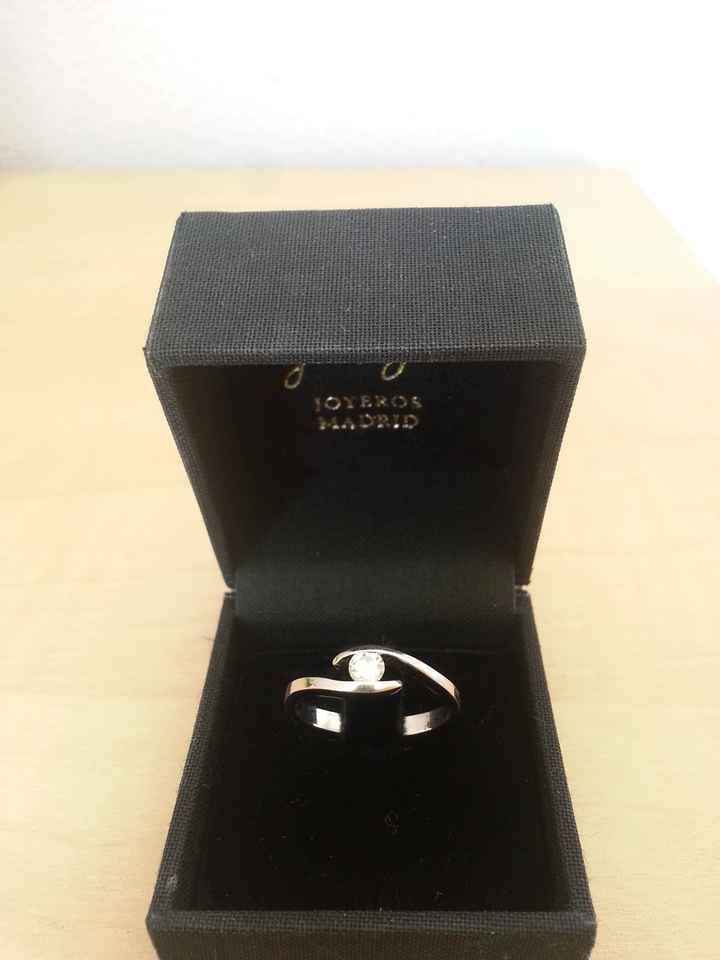 Nuestros anillos de compromiso... - 2