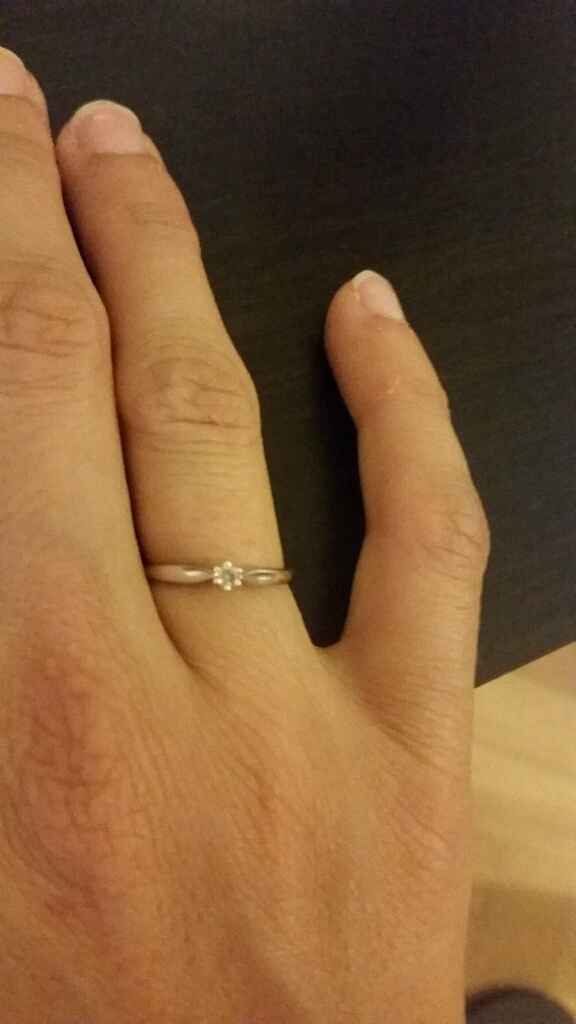 Pongamos todas nuestro anillo de compromiso - 1