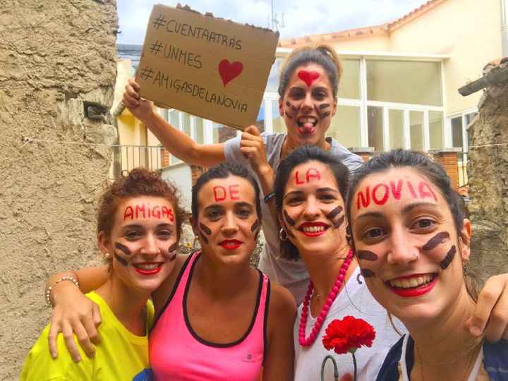 Las locas de mis amigas!! - 1