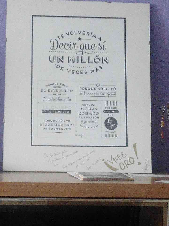 Firma y regalo en un dia especial!!!! - 1