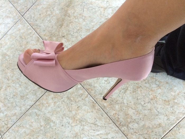 Zapatos y vestido - 1