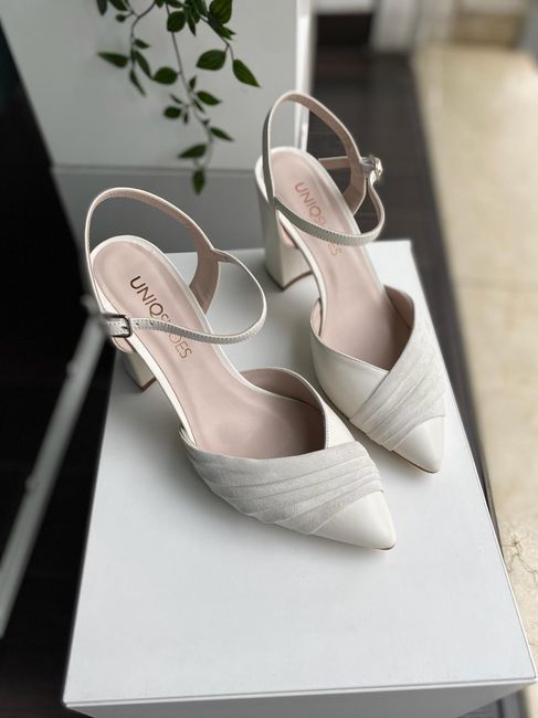 Ideas de zapatos para novias e invitadas 12