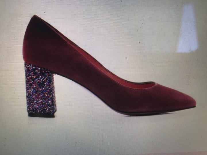 Zapatos, ¡ qué indecisión ! - 1