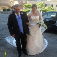 con mi padre a la entrada