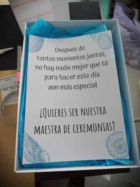 Detalle maestra de ceremonias 1