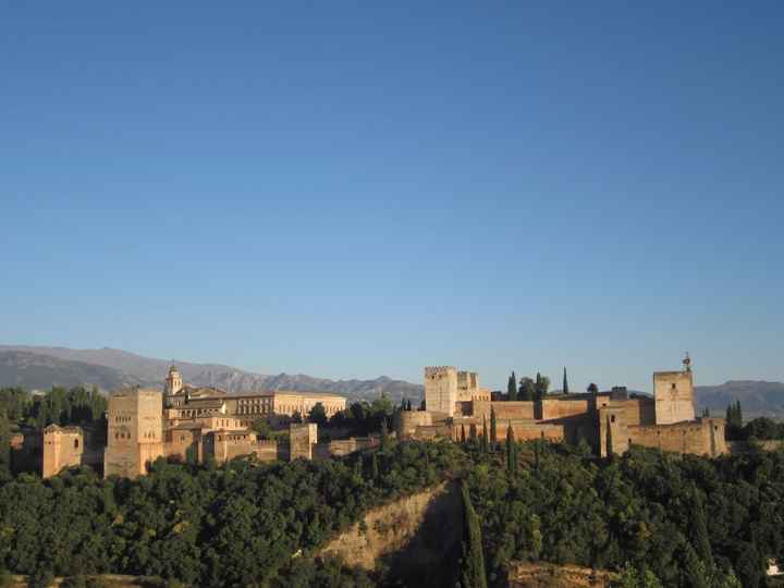 La Alhambra al atardecer