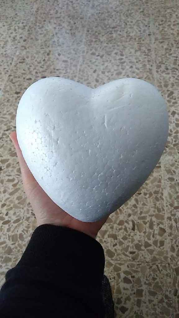 Corazón de corcho envuelto en lana para las alfileres 😁 - 1