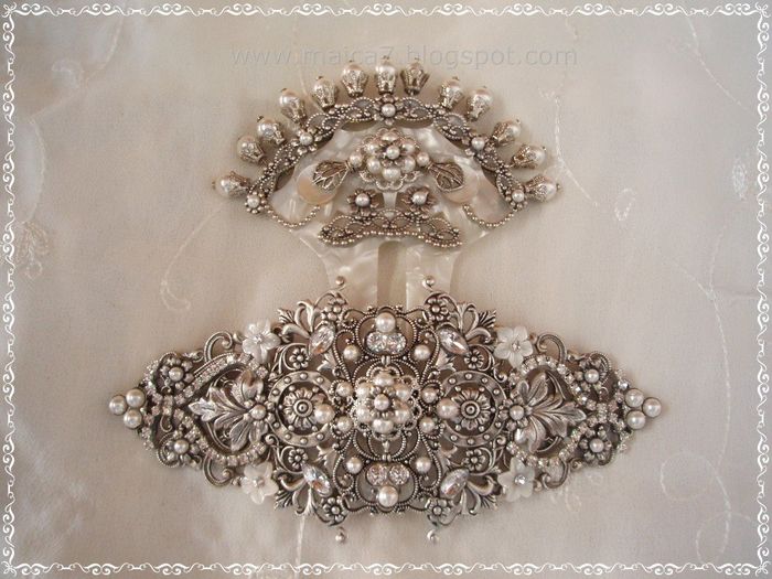 Peina y broche maica7