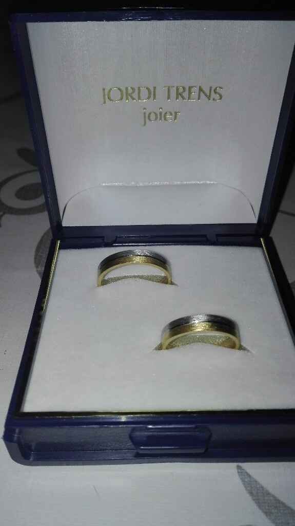 Nuestros anillos jijii - 1