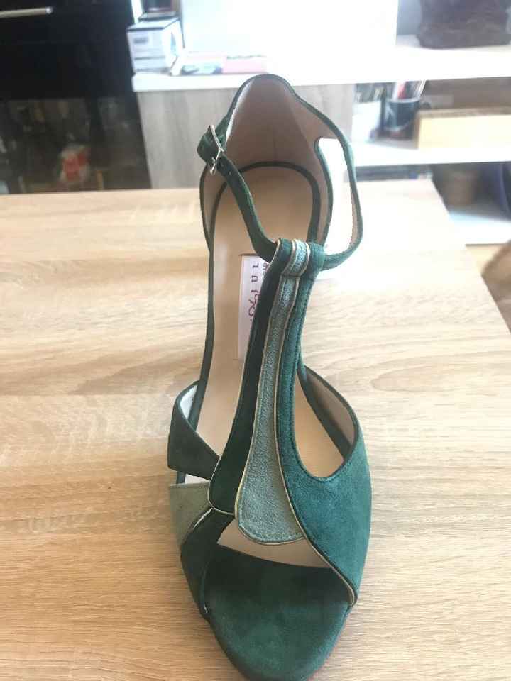 ¿De qué color vais a llevar los zapatos? - 1