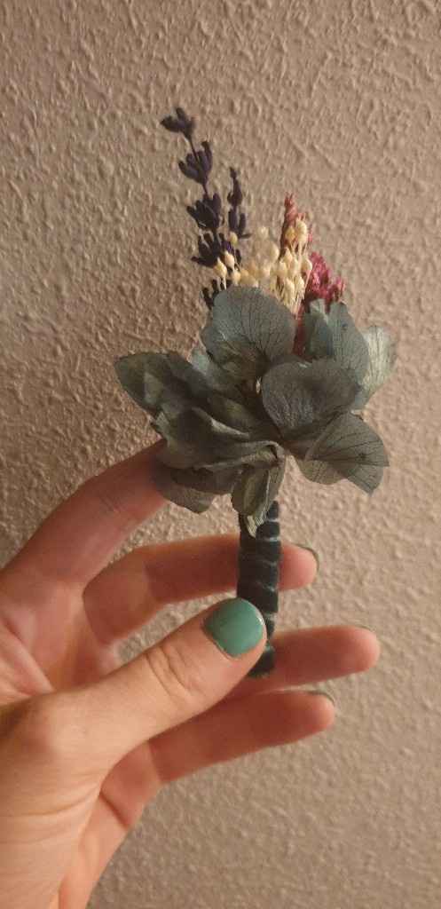 Prendidos para novio y padrino hecho por mi. - 1