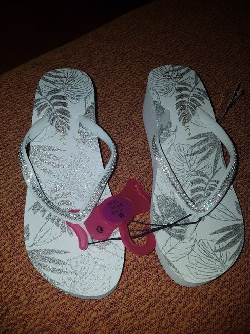 Chanclas día b (mientras me arreglan) - 2