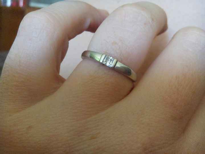 Vuestro anillo de prometida - 1