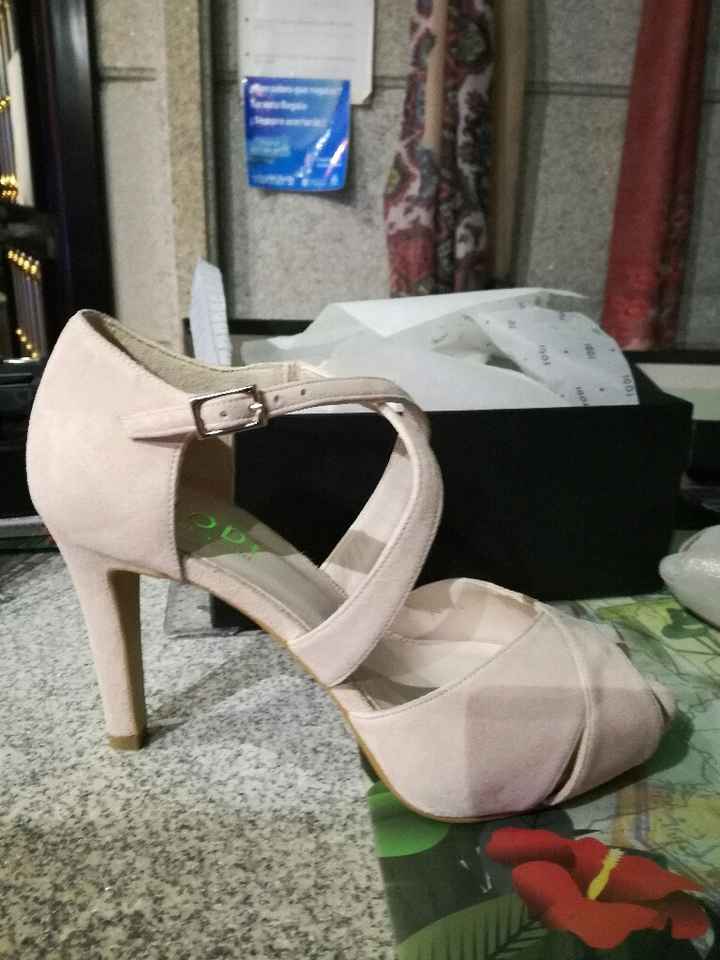 Por fin tengo zapatos - 1