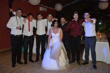 Puedes besar a la novia.. - 16