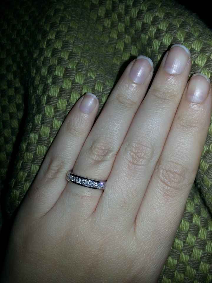 Nuestros anillos de compromiso... - 1