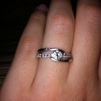 Nuestros anillos de compromiso... - 1