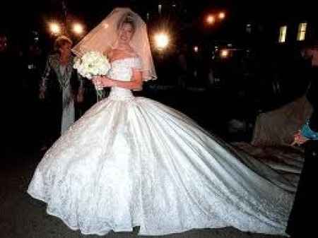 Thalia de novia