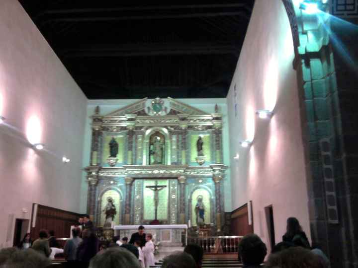 En El Altar Donde Me Casare Iluminado