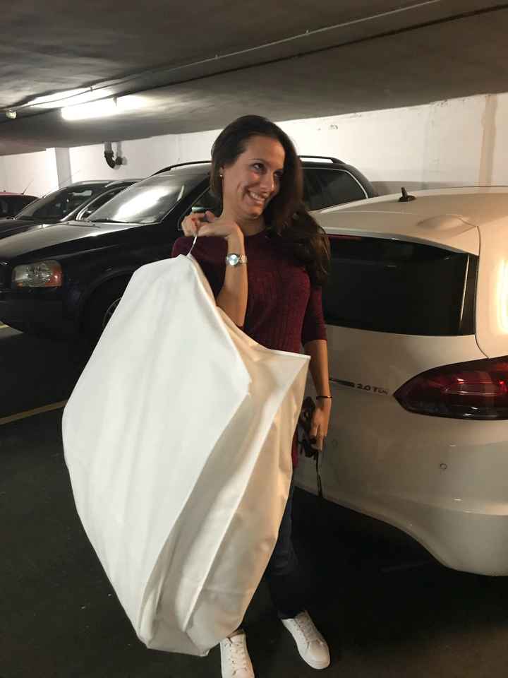  Ya tengo mi vestido en casa! - 1