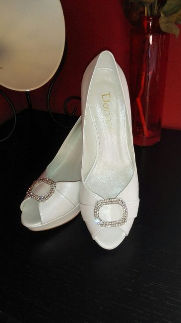 Teñir los tacones en rojo - 1