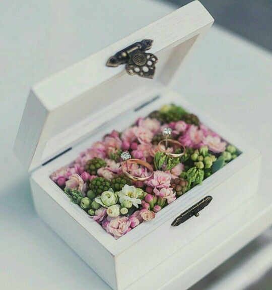 Caja con flores