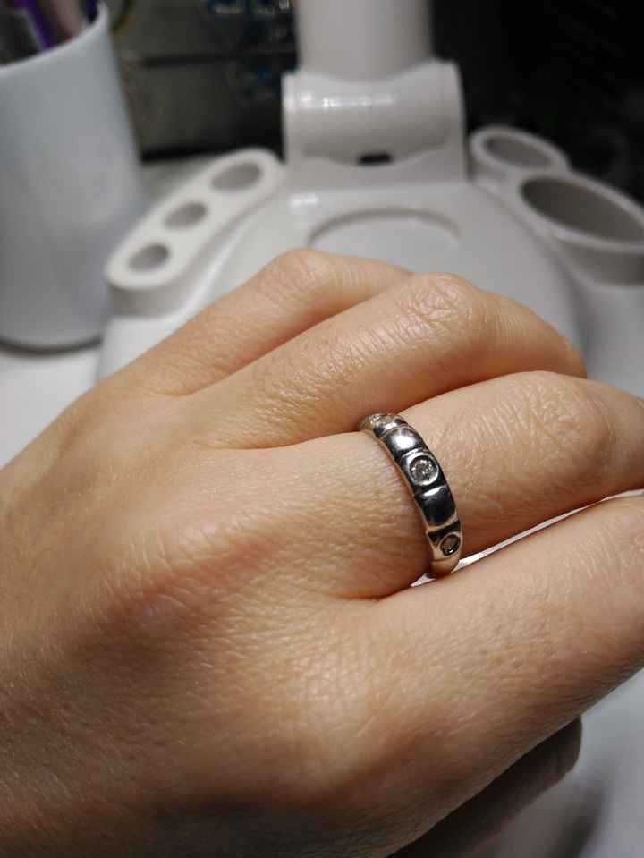 anillo oro blanco