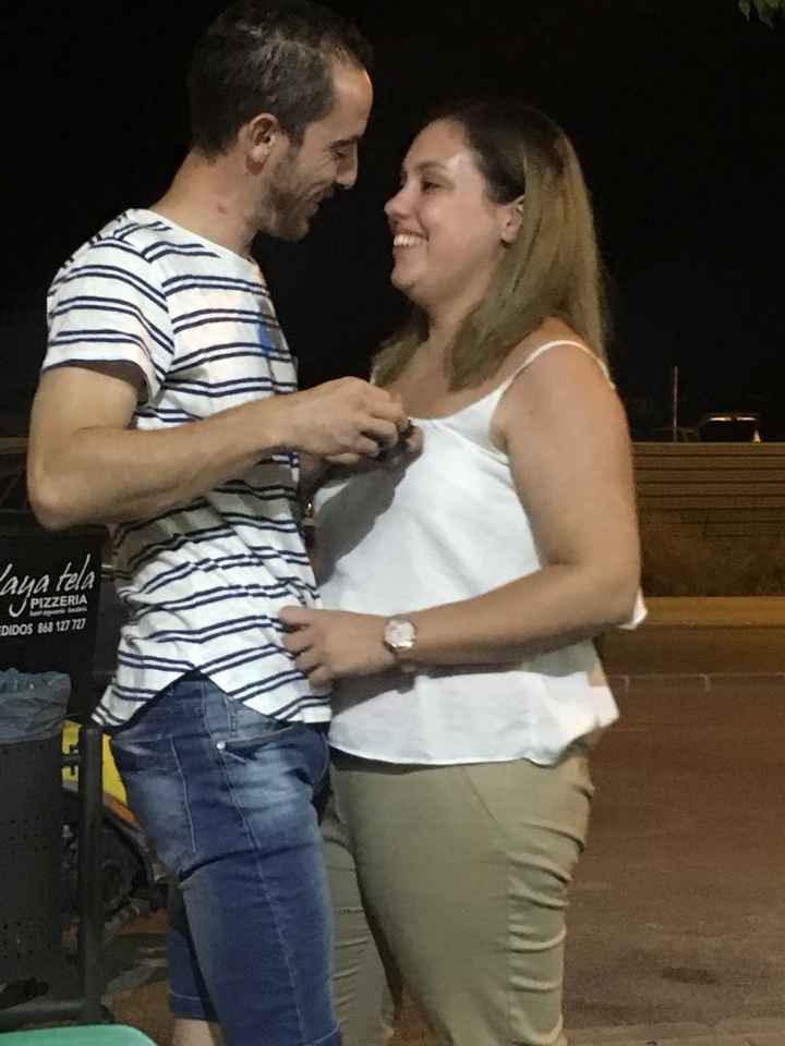 Ayer le pedí la mano a mi marinovio - 1