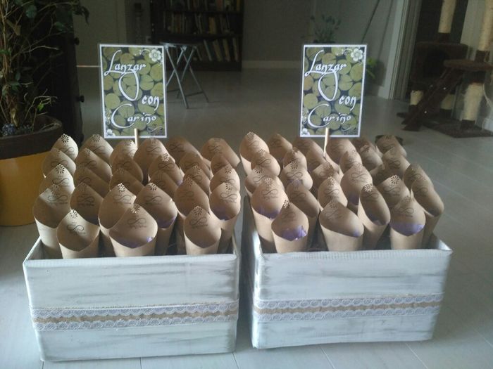 Cajas con conos - 1
