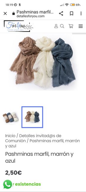 Regalar fular / mantas a invitadas 1