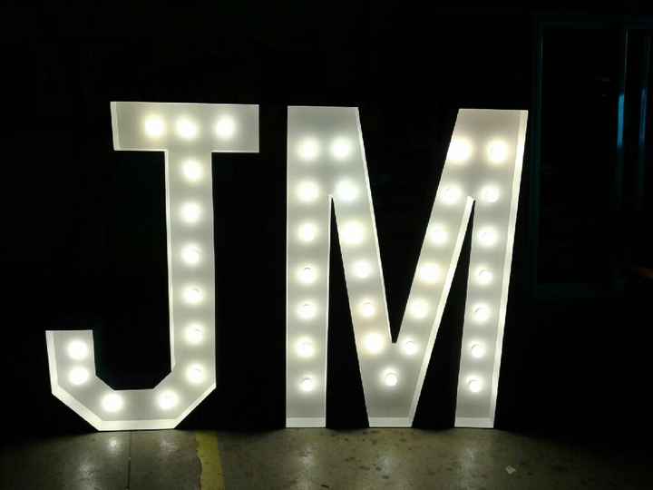 Letras gigantes diy con luces - 2