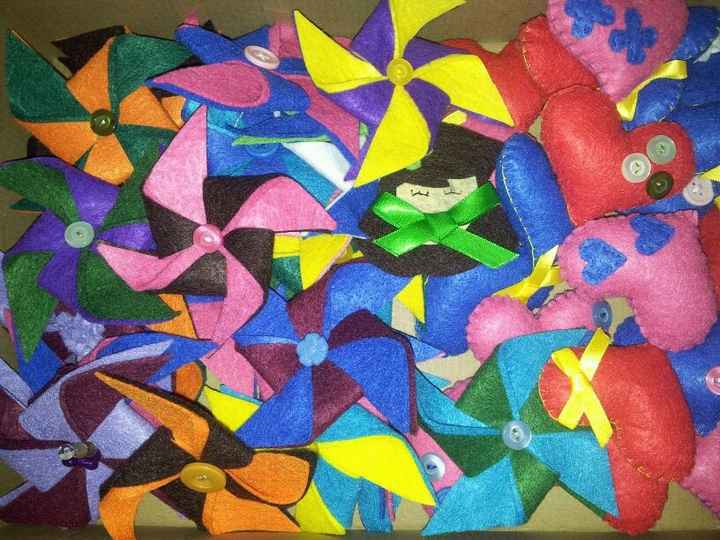 broches hechos x mi