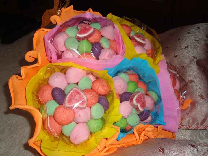 Los ramos de chuches para las niñas...