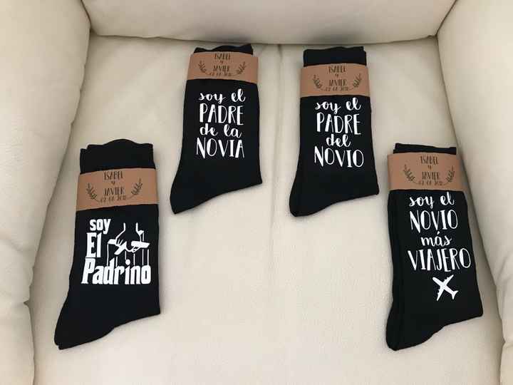  Más cositas: perchas y calcetines - 1