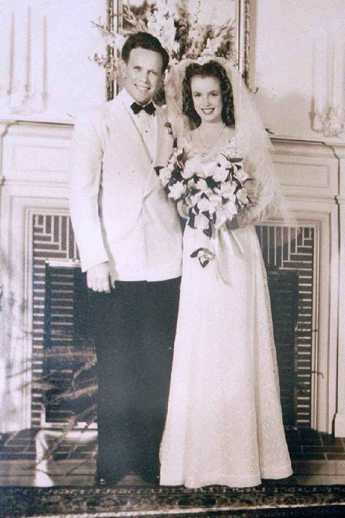 50 vestidos de novia míticos para inspirarse (o no) - 24