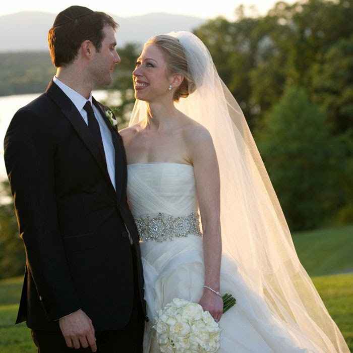 50 vestidos de novia míticos para inspirarse (o no) - 40