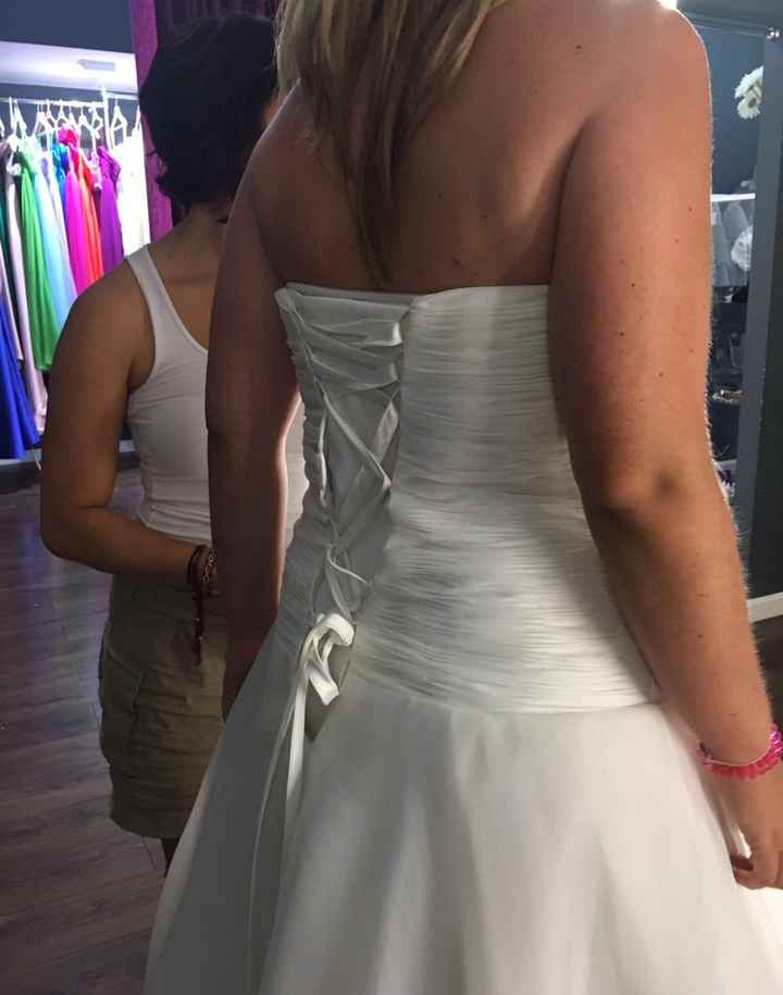 Horrible mi primera experiencia buscando vestido de novia - 2